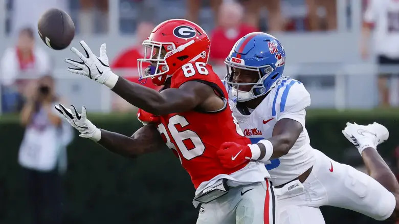 The Thrilling Kickoff to New Year's Day: Alabama's Football Schedule and More