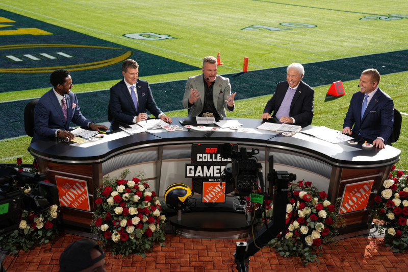 College GameDay: The Ultimate College Football Experience