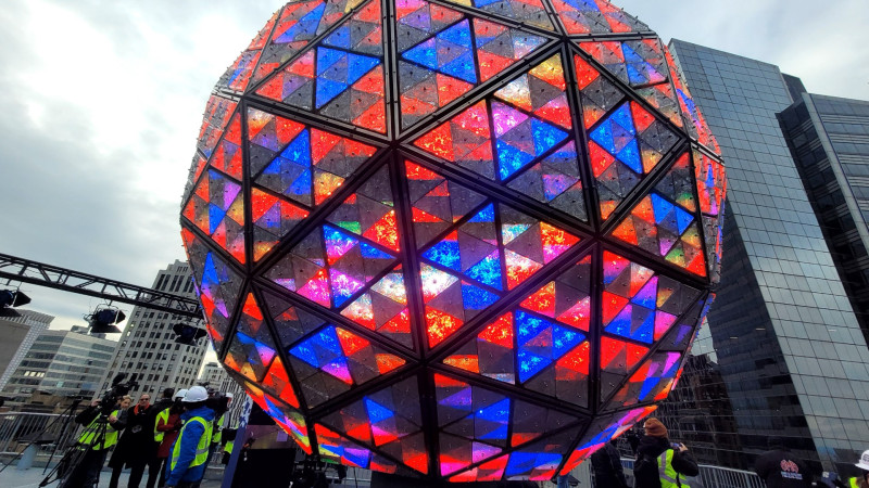 Celebrating New Year’s Eve in Denver: The Ball Drop and Uber’s Offerings