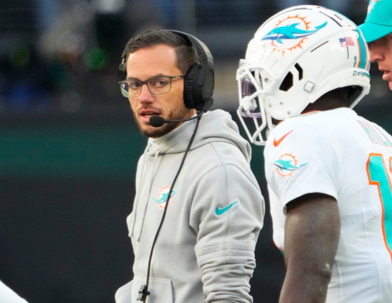 Dolphins Coach Mike McDaniel: A Controversial Move in Miami