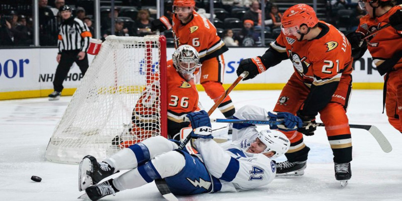 Tampa Bay Lightning vs. Anaheim Ducks: An Epic Showdown in the NHL