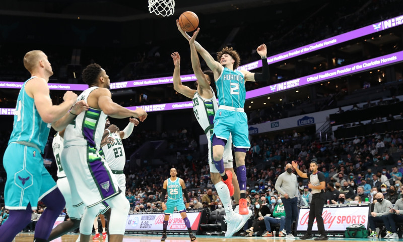 The Thrilling Showdown: Hornets vs. Bucks and the Phenomenal LaMelo Ball