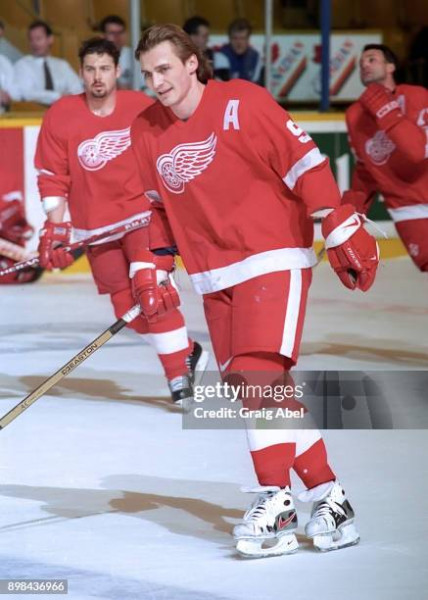 The Epic Rivalry of Hurricanes vs. Detroit Red Wings