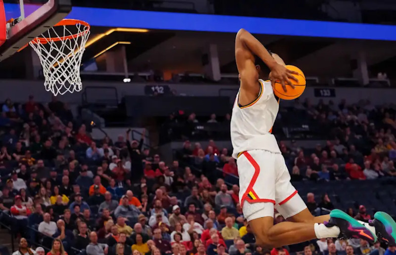 IU Basketball: Hoosiers Clash with Terrapins on Big Ten Stage