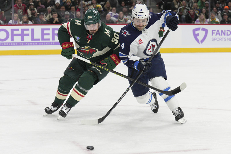 Wild vs. Jets: A Thrilling Encounter on the Ice