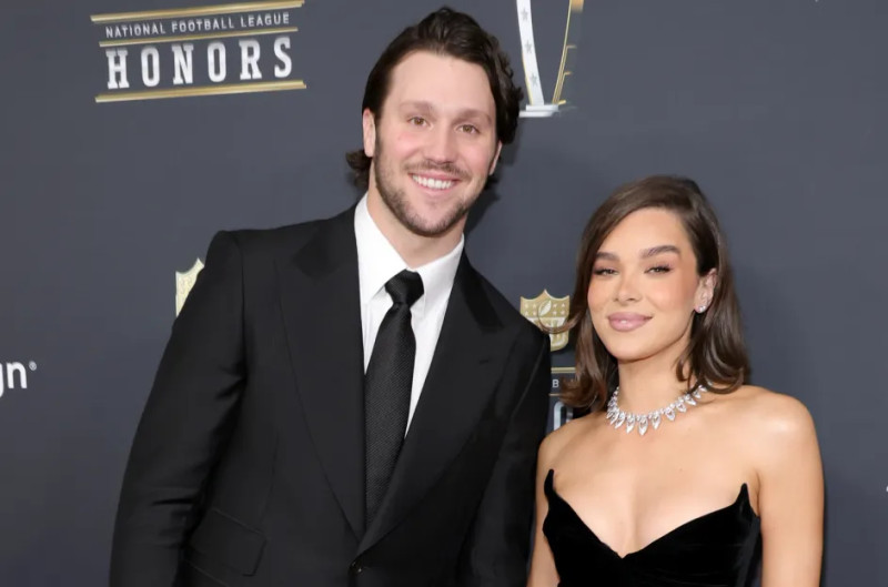 Meet Hailee Steinfeld: An Inside Look into the Life of Josh Allen's Wife