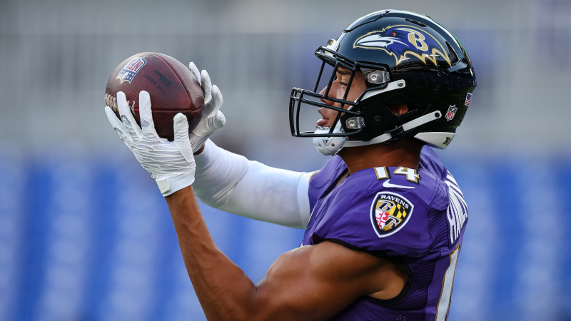 Baltimore Ravens' Kyle Hamilton Suffers Devastating Injury in Week 18 Showdown