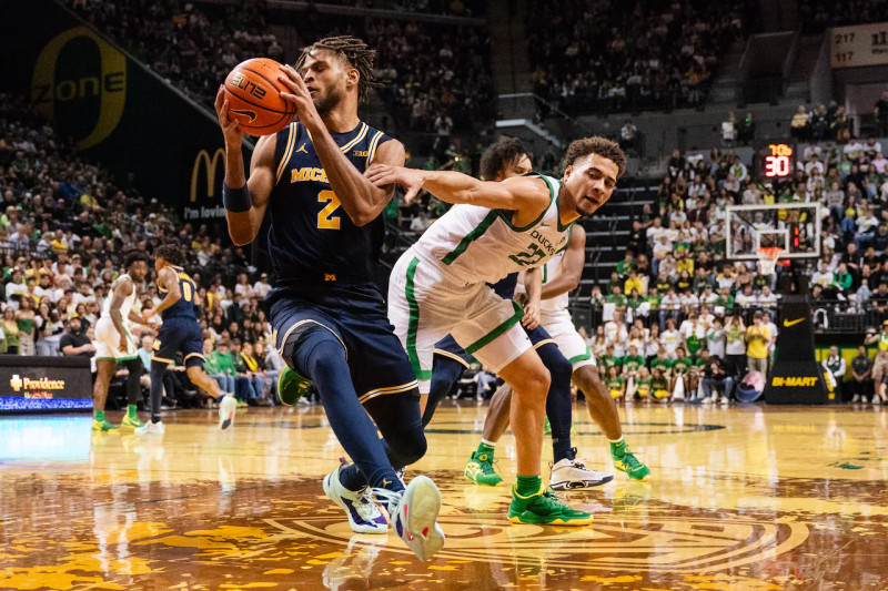 Live Game Day: Michigan Wolverines vs. Oregon Ducks
