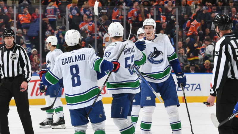 Oilers vs Canucks: A Tale of Two Matches in 2026