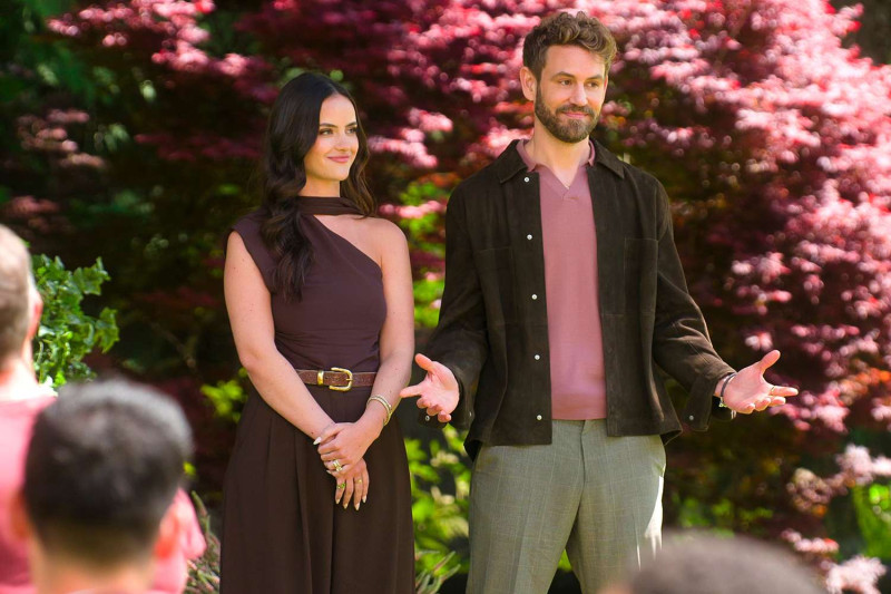 Exploring the Age of Attraction Netflix Phenomenon