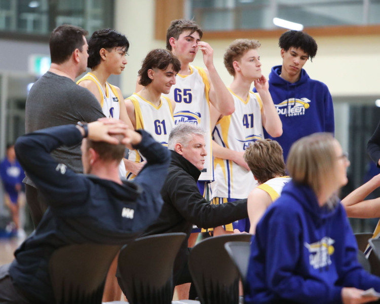 Austin Rapp's Last-Second Drama: Wisconsin Battles Michigan in the 2026 Big Ten Tournament