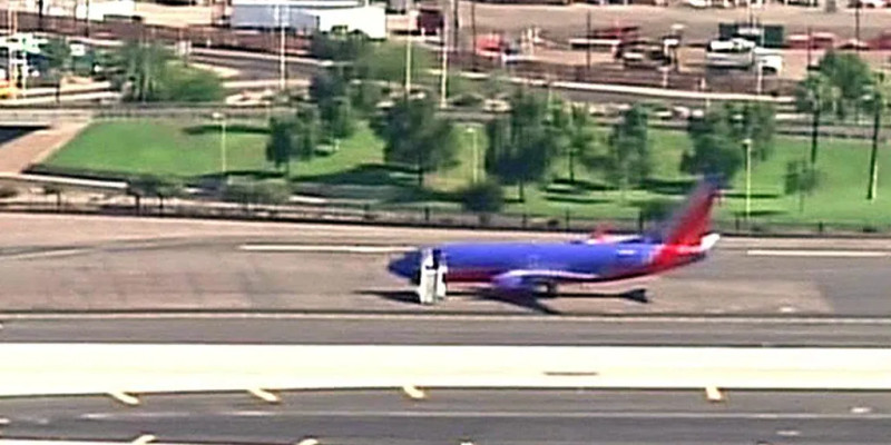 Southwest Flight 2094: A Night of Chaos and Uncertainty