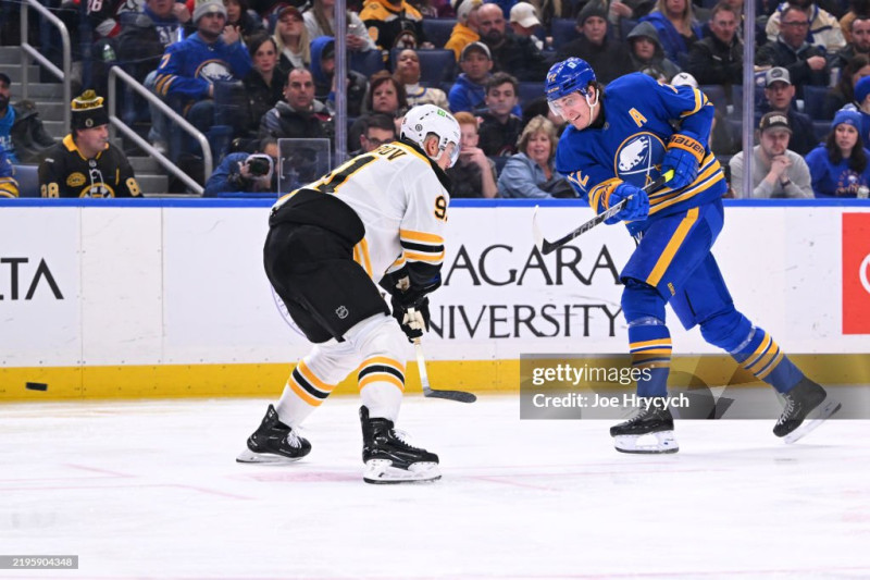 Bruins and Sabres Battle It Out