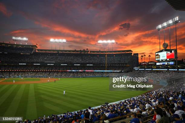 Dodgers' Uniqlo Field Debut: A New Era in Dodger Stadium History