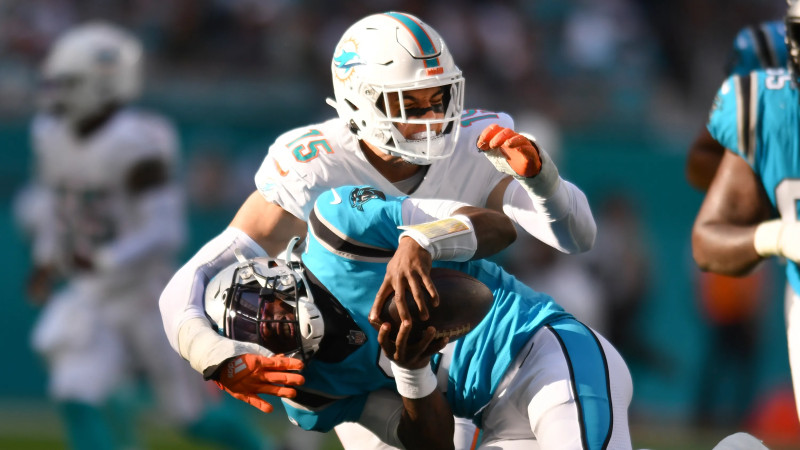 Carolina Panthers Secure Jaelan Phillips in Blockbuster Free Agency Move