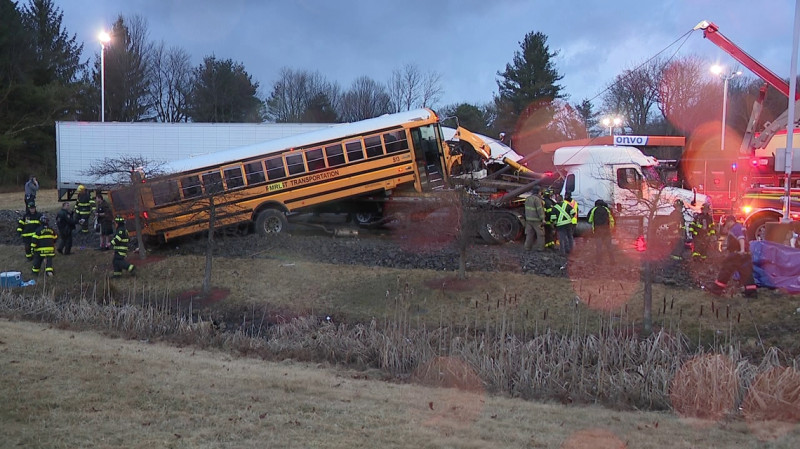 Tragedy Strikes Kenwood Middle School: Fatal Crash in Carroll County, Tennessee