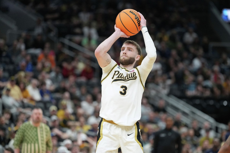 Miami Hurricanes Basketball: March Madness Round of 32