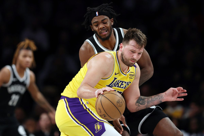 Heat, Drama, and Historical Rivalry: Nets vs. Lakers in the 2025-26 Season