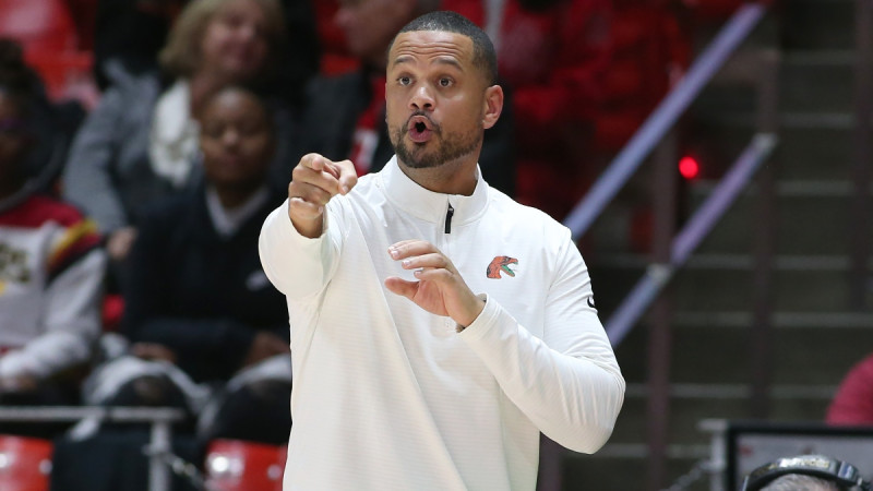 Florida Gators Blow Out Prairie View in NCAA Tournament