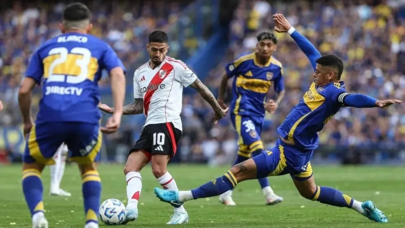 Boca Juniors Triumphs in Intense Superclásico Showdown