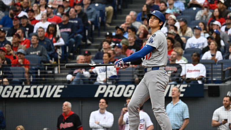 Dodgers Host Guardians in Crucial Spring Showdown