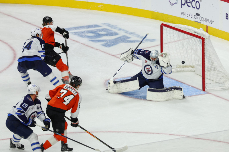 Flyers vs Jets: A High-Stakes Showdown in the NHL