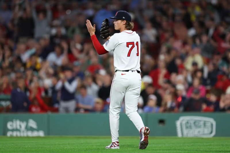 Giancarlo Stanton Leads Yankees to Dominant Victory Over Red Sox