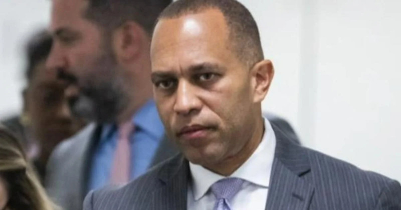 Hakeem Jeffries Pilot Rescue Effort Over Southern Iran: A High-Stakes Endeavor