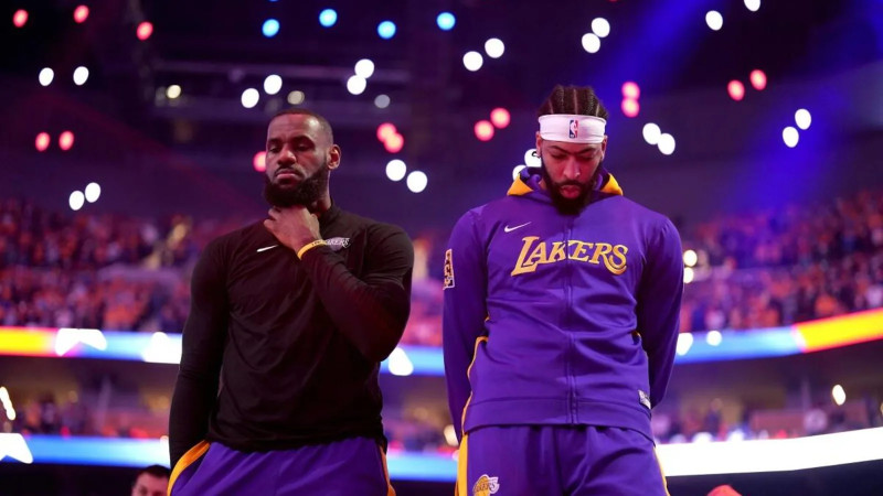 LeBron James Absent as Lakers Face Oklahoma City Thunder on 2026-04-07