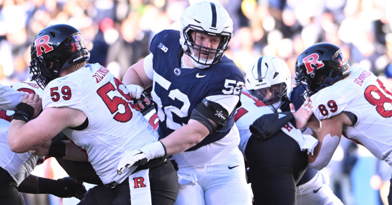 Jordan van den Berg: The Chicago Bears' New Defensive Dynamo