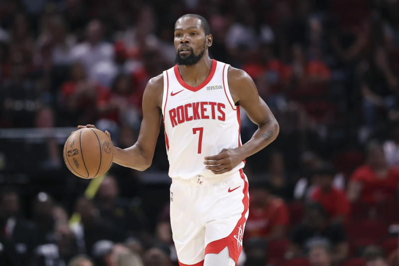 Rockets and Lakers' Playoff Rendezvous: Will KD Suit Up for Game 3?