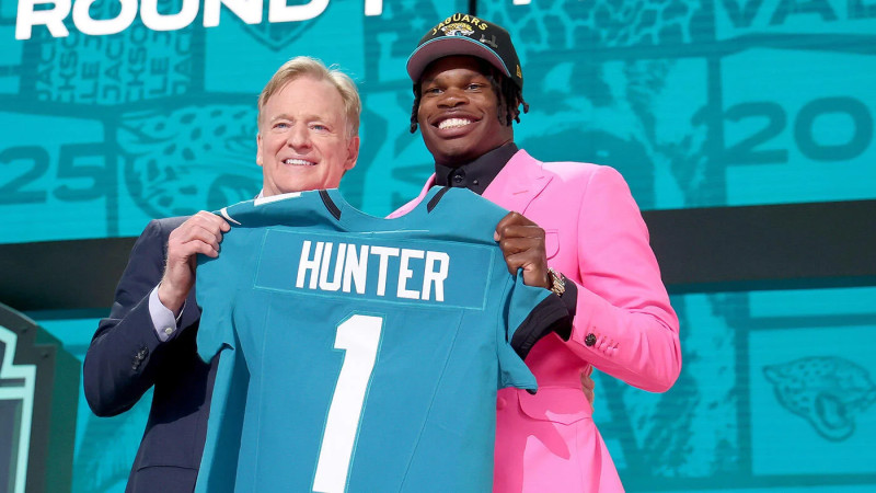 Lee Hunter, Panthers’ Bold Move in the 2026 NFL Draft