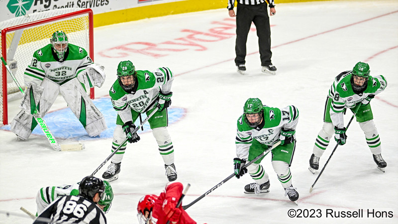 Wisconsin Men's Hockey Triumphs in Thrilling Frozen Four Semifinal