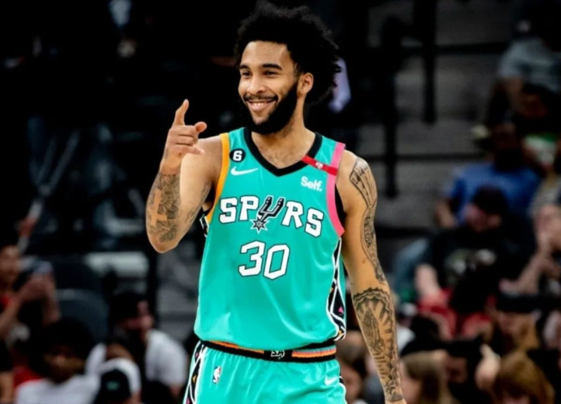Julian Champagnie NBA Star: Recent Performance and Injury Recovery