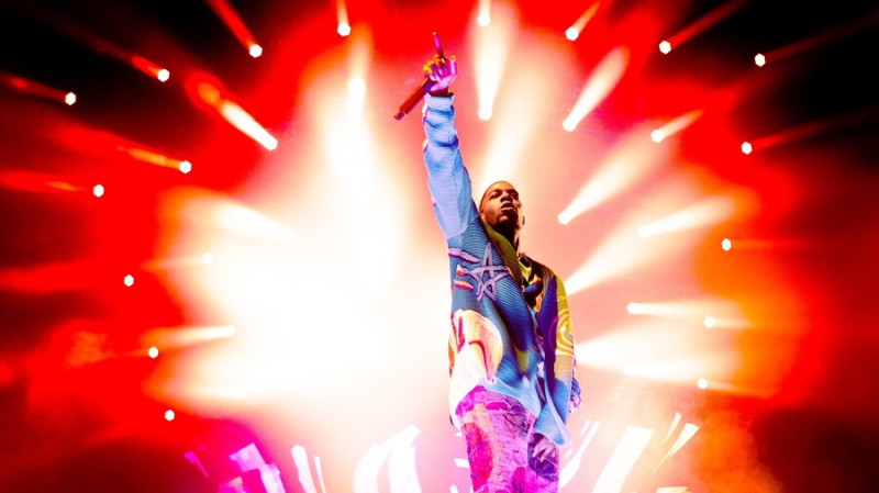 The Shocking Showdown: When Kid Cudi and M.I.A. Clashed On Stage