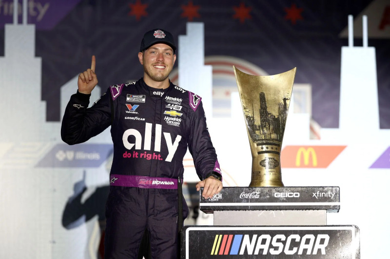 NASCAR Cup Series Standings: Denny Hamlin's Lead Widens After Texas Race