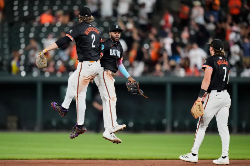 Orioles Face Marlins in Crucial Miami Series