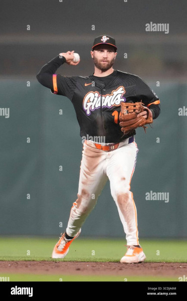 Giants vs. Padres: Casey Schmitt’s Impact Shines in Fiery Series