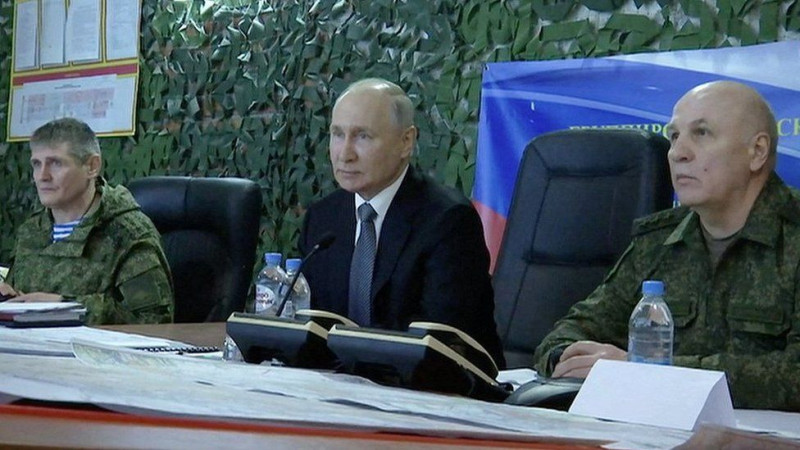 Putin's War on Ukraine: Endgame or Standoff?
