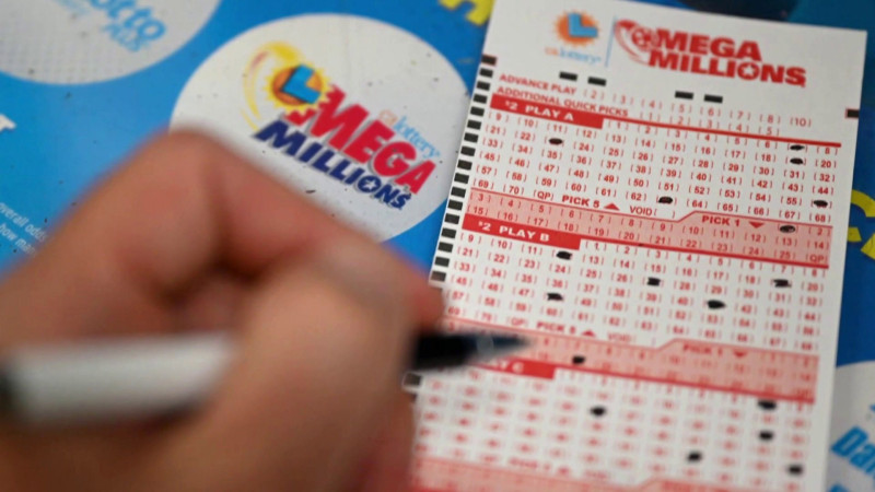 Florida's Mega Millions Bonanza: $800M Jackpot Hits Big