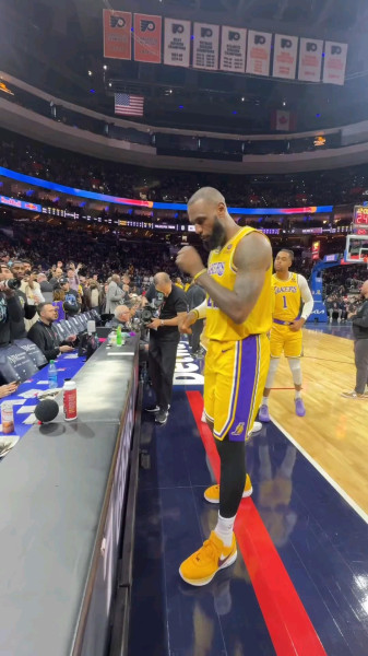 LeBron James Joins the Philadelphia 76ers: A Game-Changing Move for the 76ers