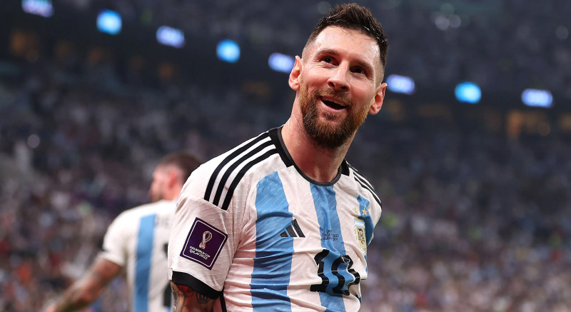 Messi's Youngest Fans: Exploring the Bond Between Messi and Lamine Yamal