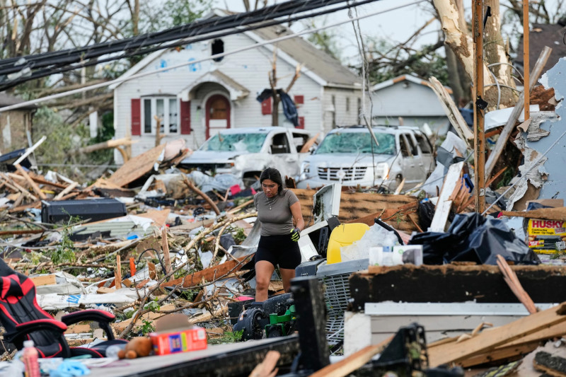 Tornadoes Leave Trail of Destruction in Appleton and Menasha, Wisconsin