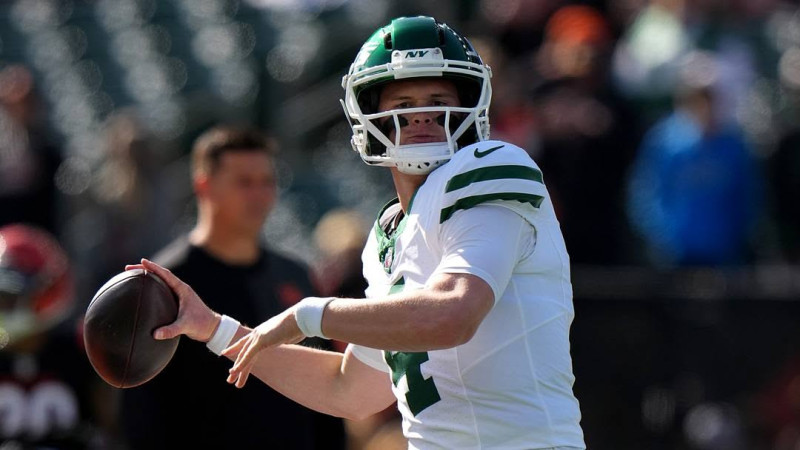 Cade Klubnik in the Spotlight: Jets' Quarterback Dynamics Shift