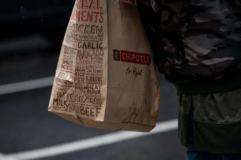 Chipotle Mexican Grill's School Spirit BOGO Deal Drove Traffic, Now Fans Await August 23
