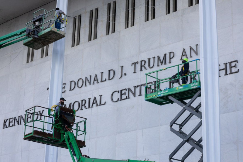 Chuck Redd's Legal Fees After Trump-Related Kennedy Center Cancelation
