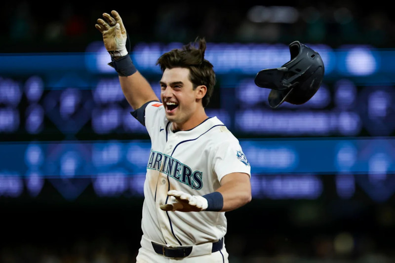 Cole Young Leads Mariners to Victory in Key MLB Clash