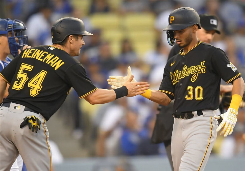 Dodgers Clinch Thrilling Victory Over Pirates in 10th-Inning Drama