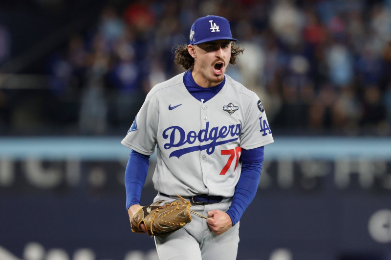 Dodgers Dominate Cubs in Series Finale, Justin Wrobleski Shines