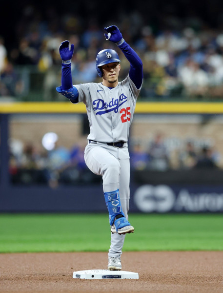 Dodgers' Spectacular Comeback: A Season Defining Win